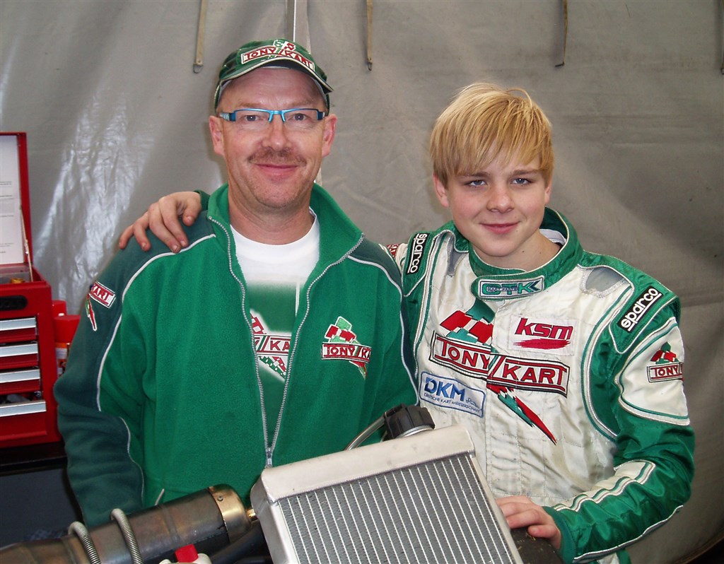 Far og søn: Erik og Christian Sørensen ser frem til nye karting-udfordringer på topplan i 2014